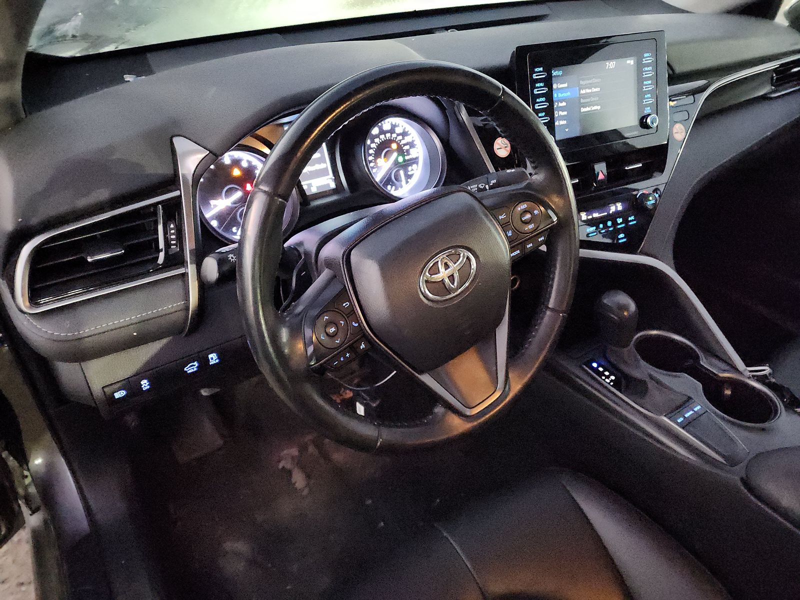 2024 Toyota Camry SE FWD