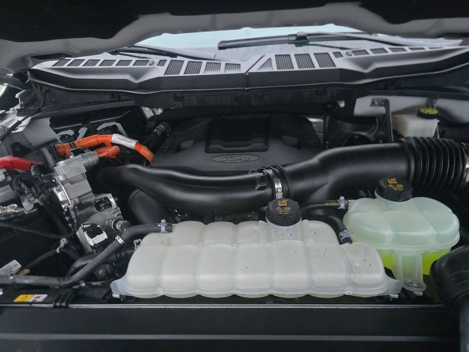 2023 Ford F-150 Hybrid XLT AWD