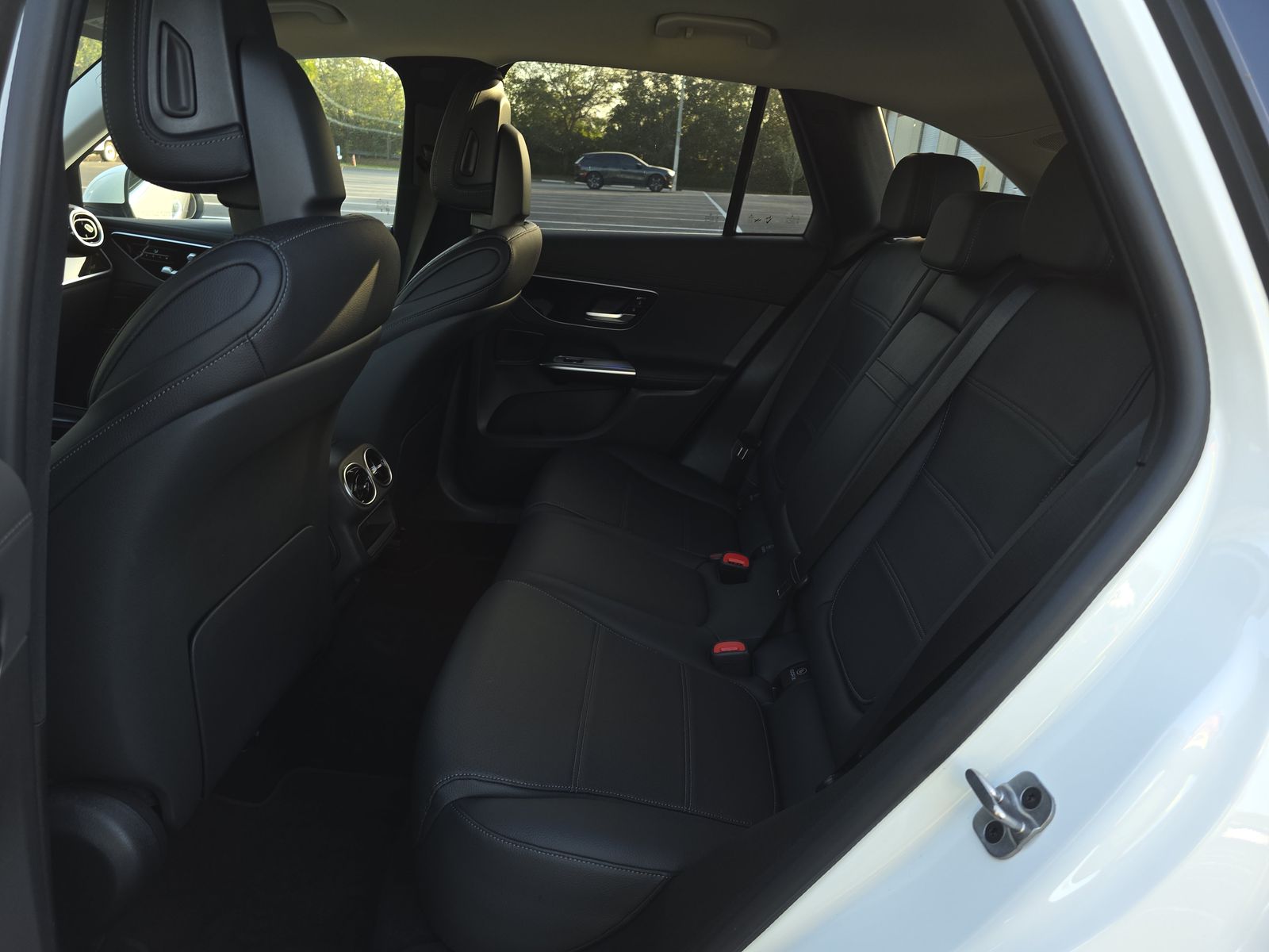 2024 Mercedes-Benz GLC GLC 300 AWD