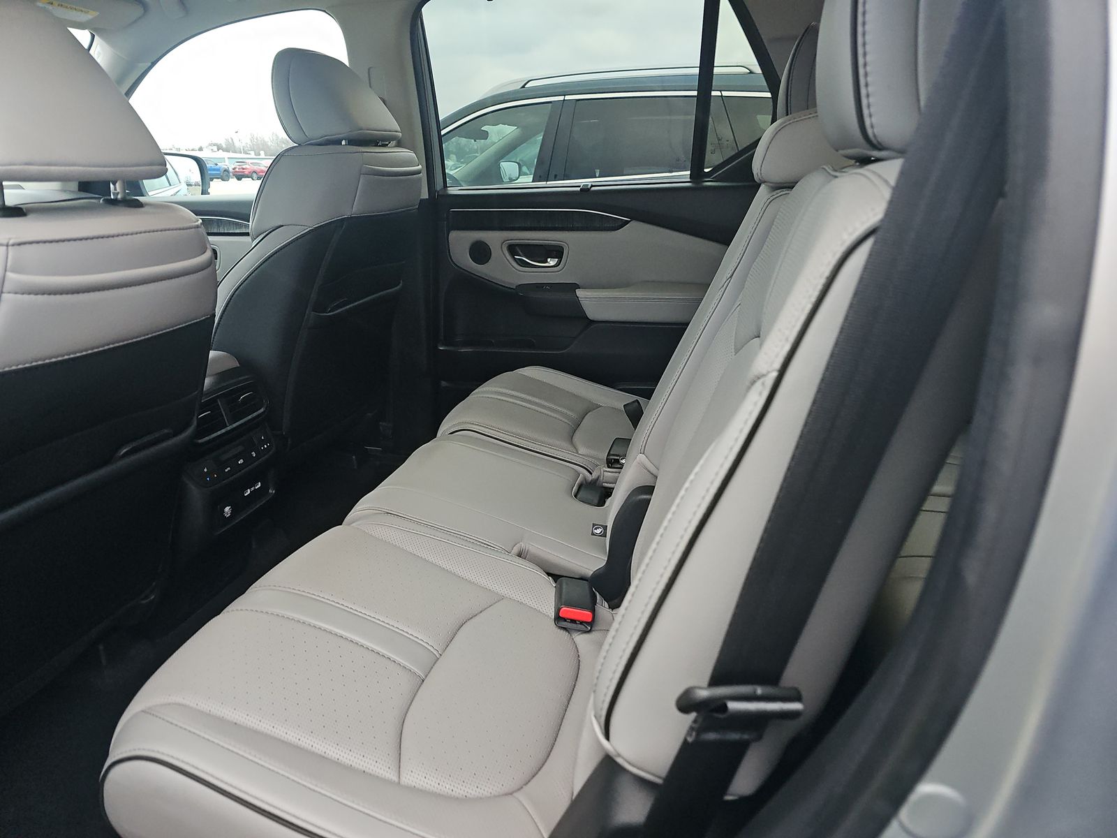 2023 Honda Pilot Elite AWD