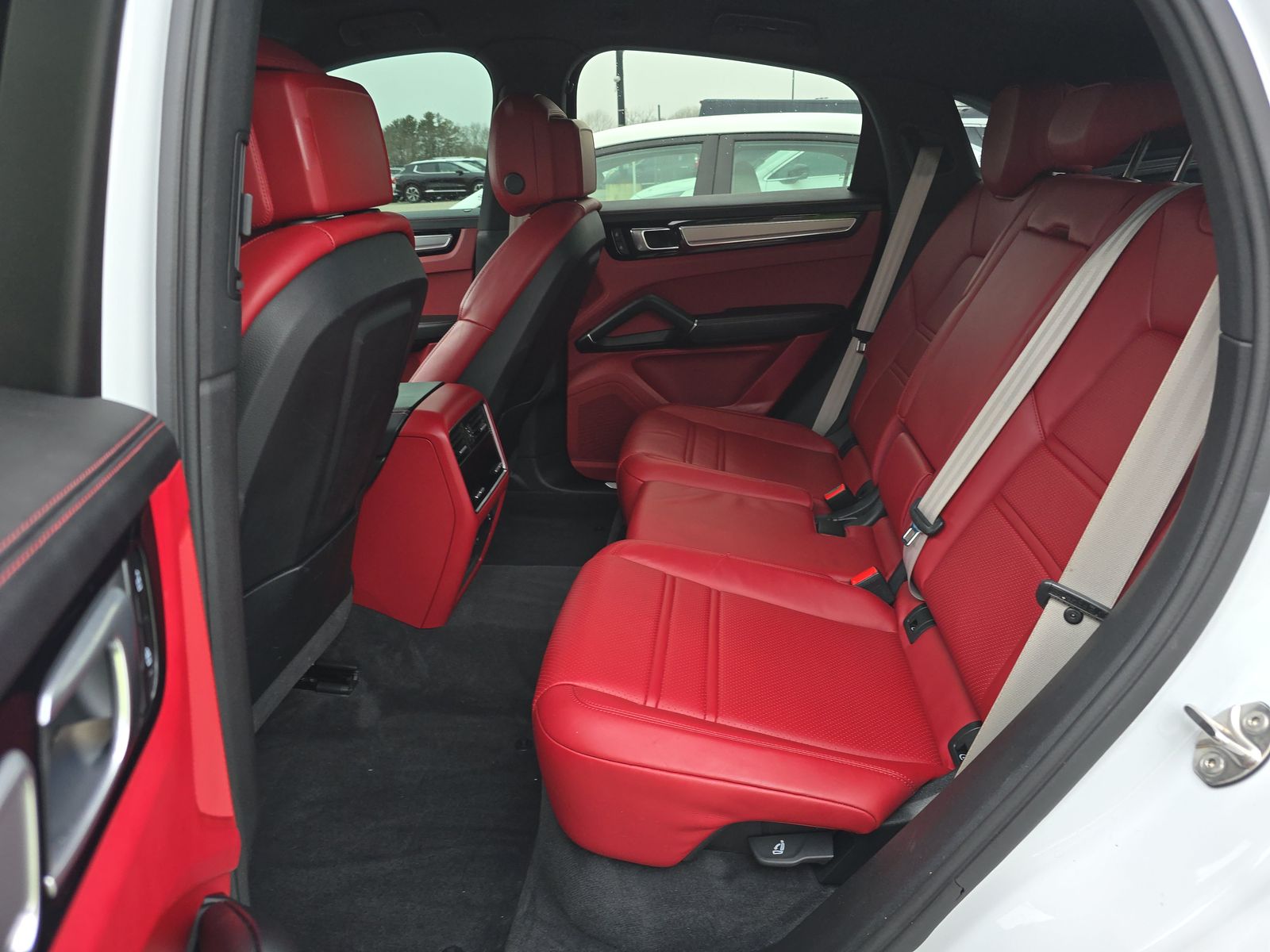 2023 Porsche Cayenne E-Hybrid Platinum Edition AWD