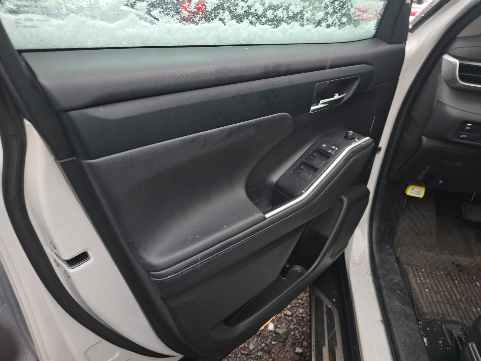 2022 Toyota Highlander XLE AWD