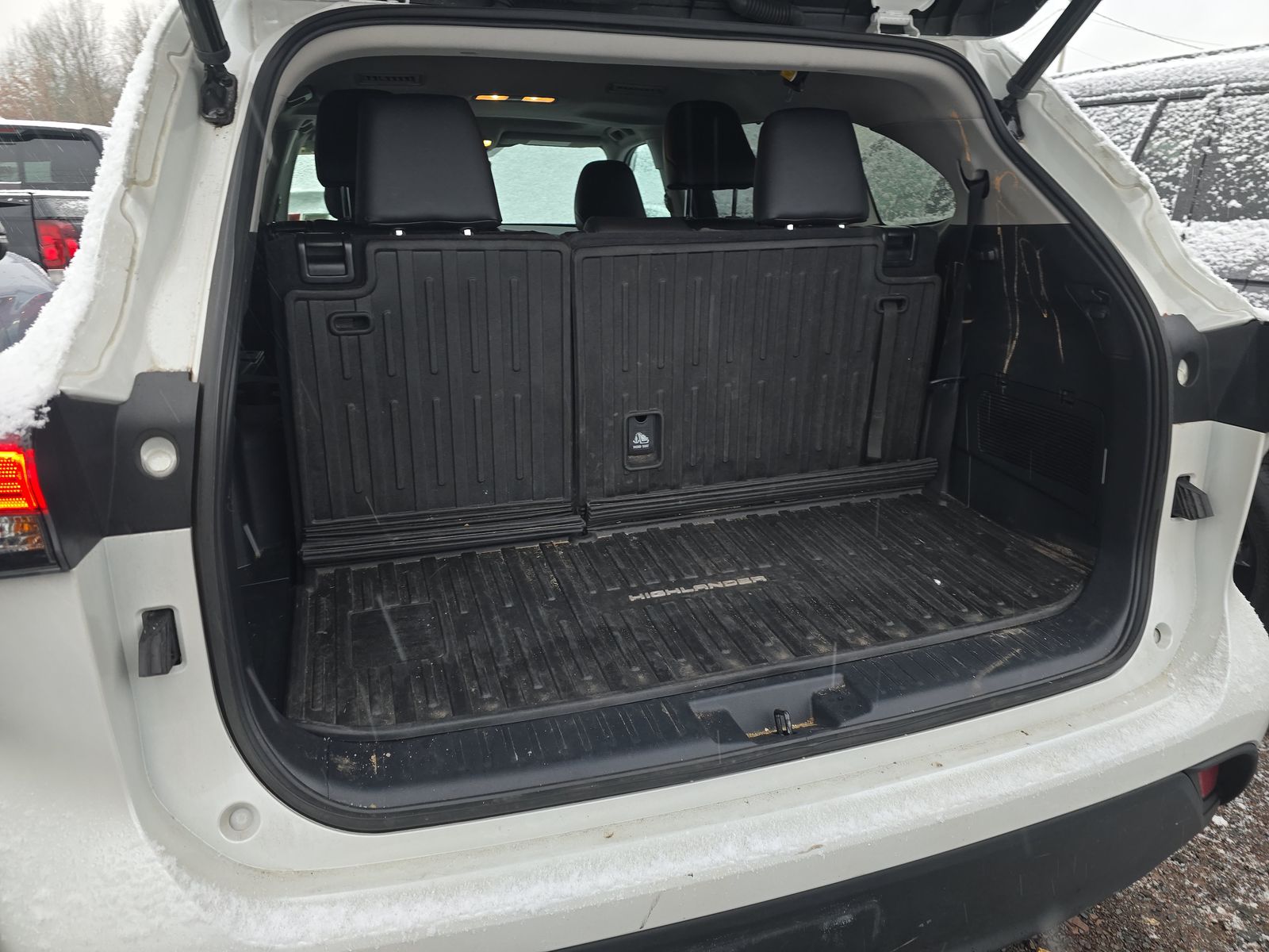 2022 Toyota Highlander XLE AWD