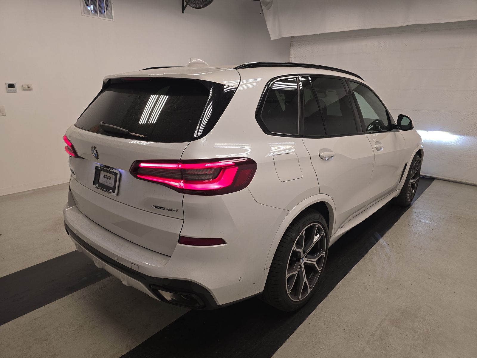 2023 BMW X5 xDrive40i AWD