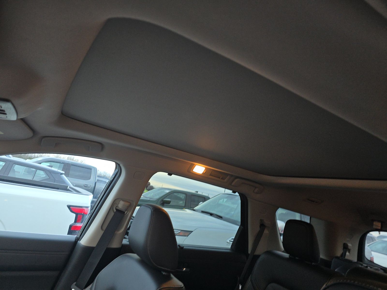 2024 Nissan Pathfinder Platinum FWD