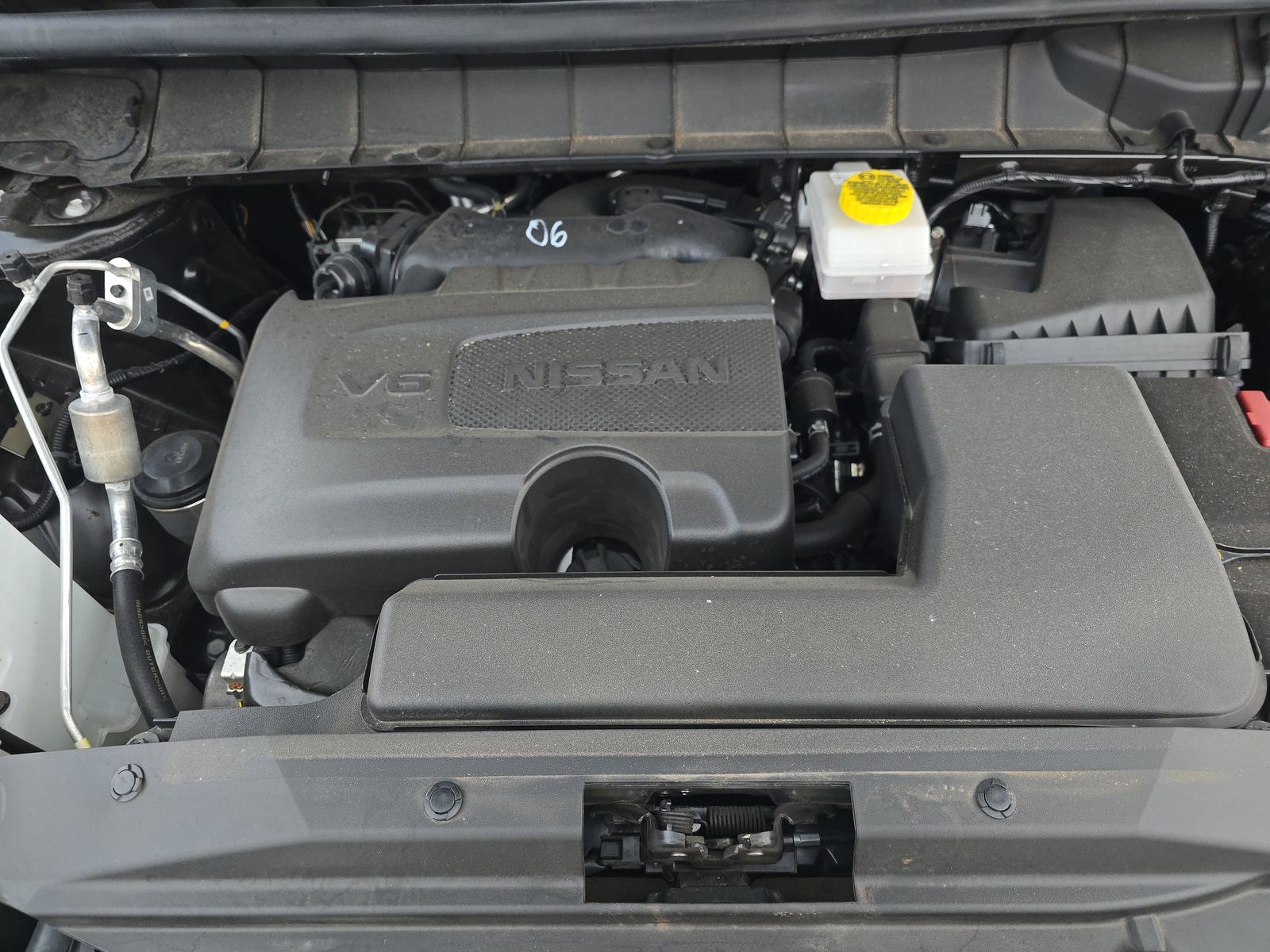 2024 Nissan Pathfinder Platinum FWD