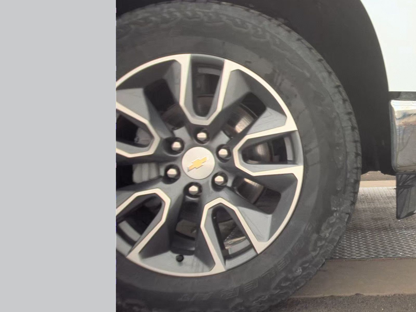 2023 Chevrolet Silverado 1500 LT AWD