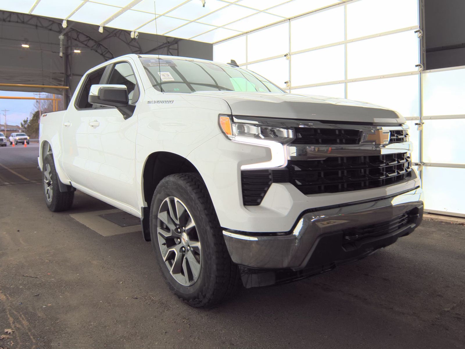 2023 Chevrolet Silverado 1500 LT AWD