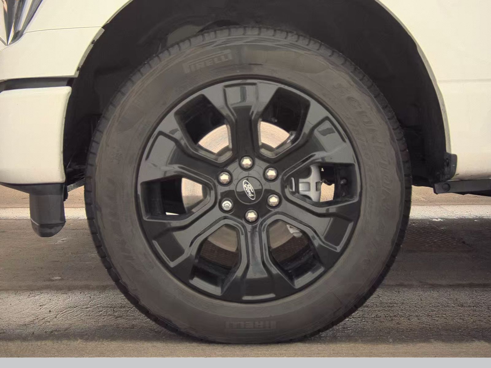 2023 Ford F-150 Hybrid XLT AWD