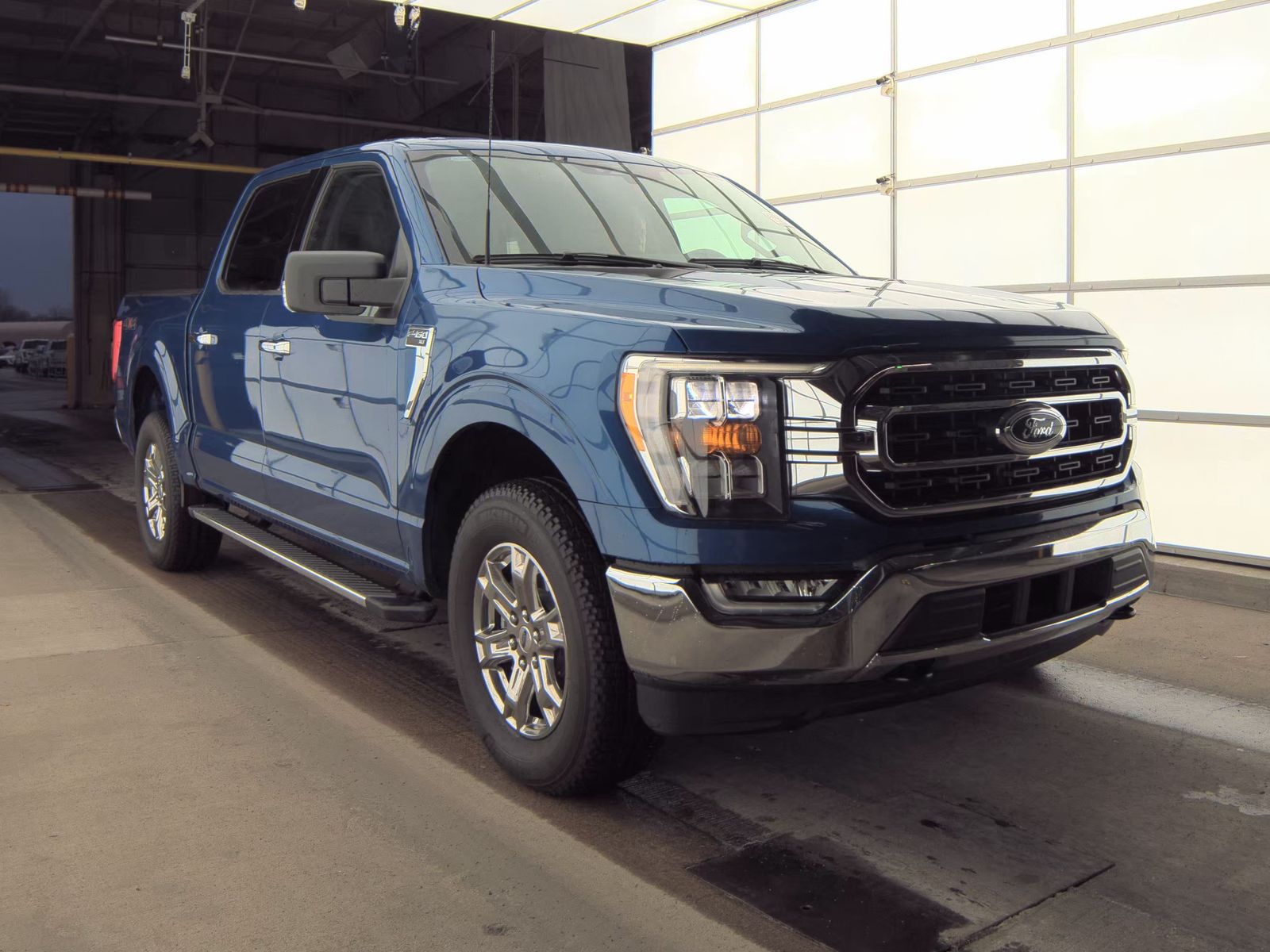 2023 Ford F-150 XLT AWD