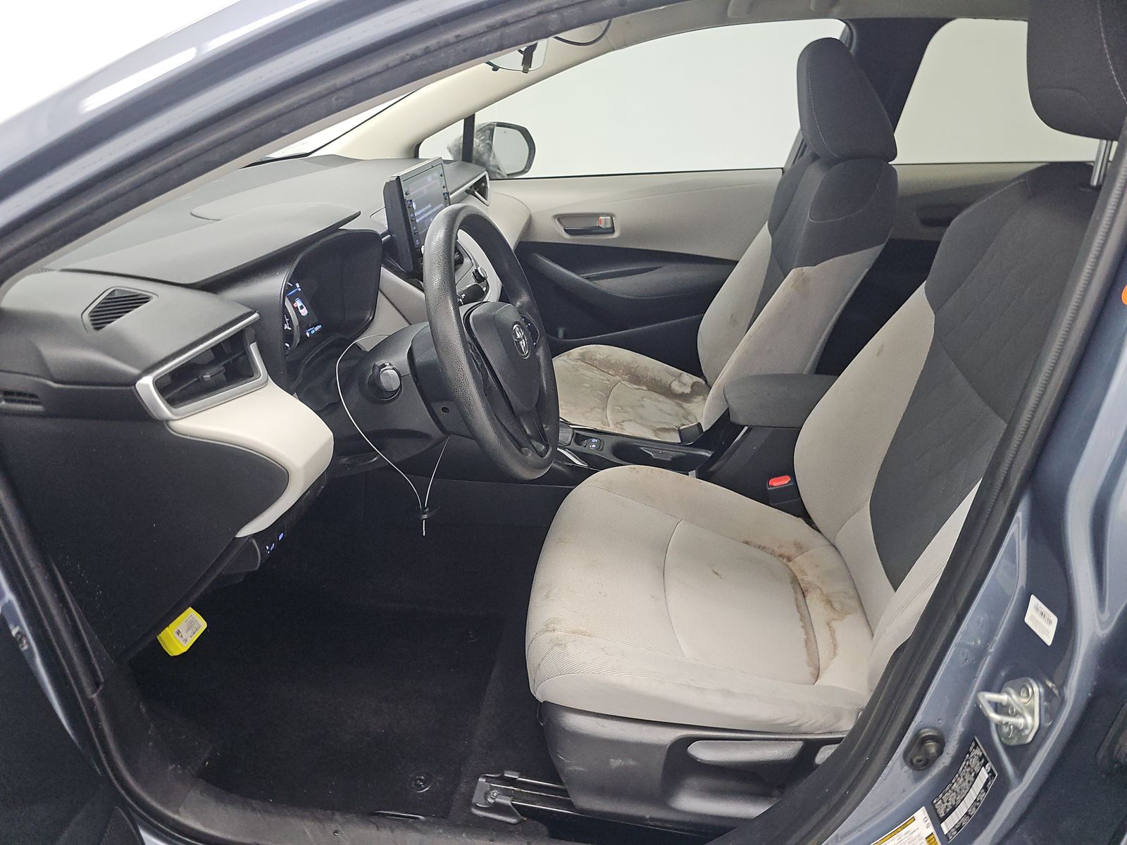 2022 Toyota Corolla LE FWD
