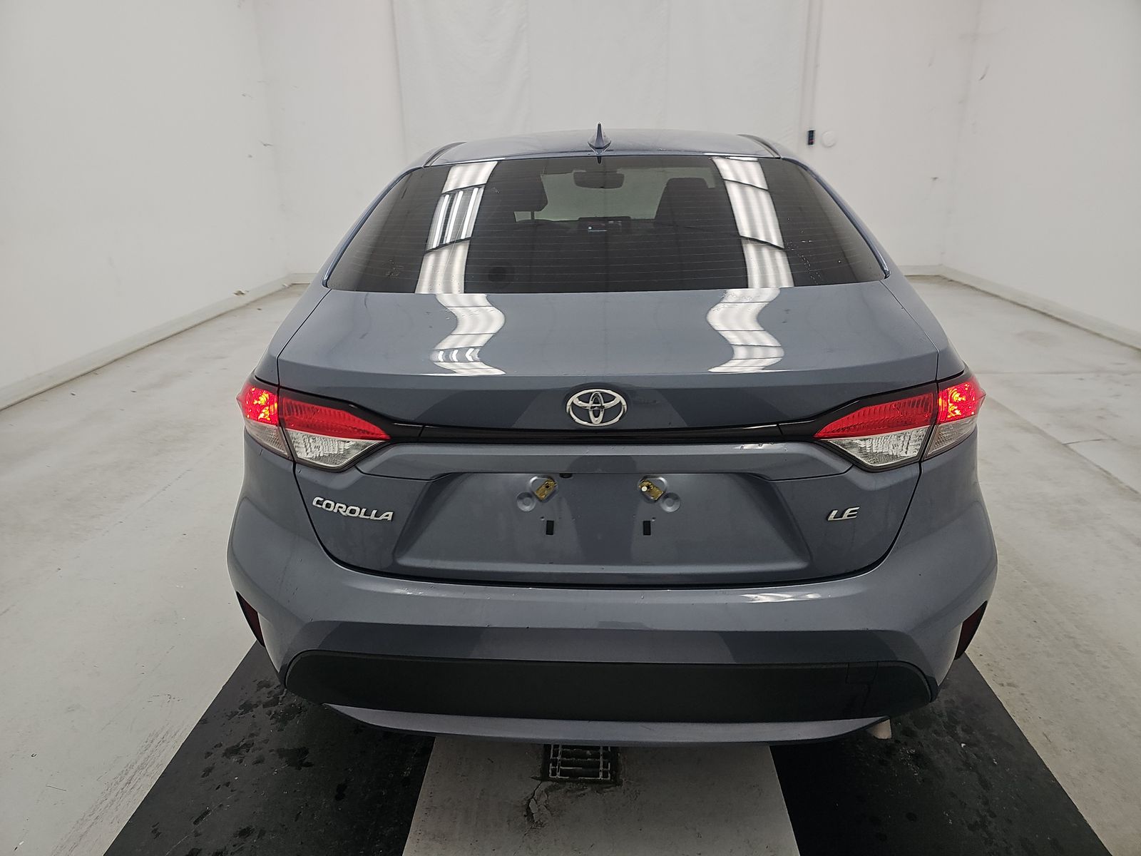 2022 Toyota Corolla LE FWD