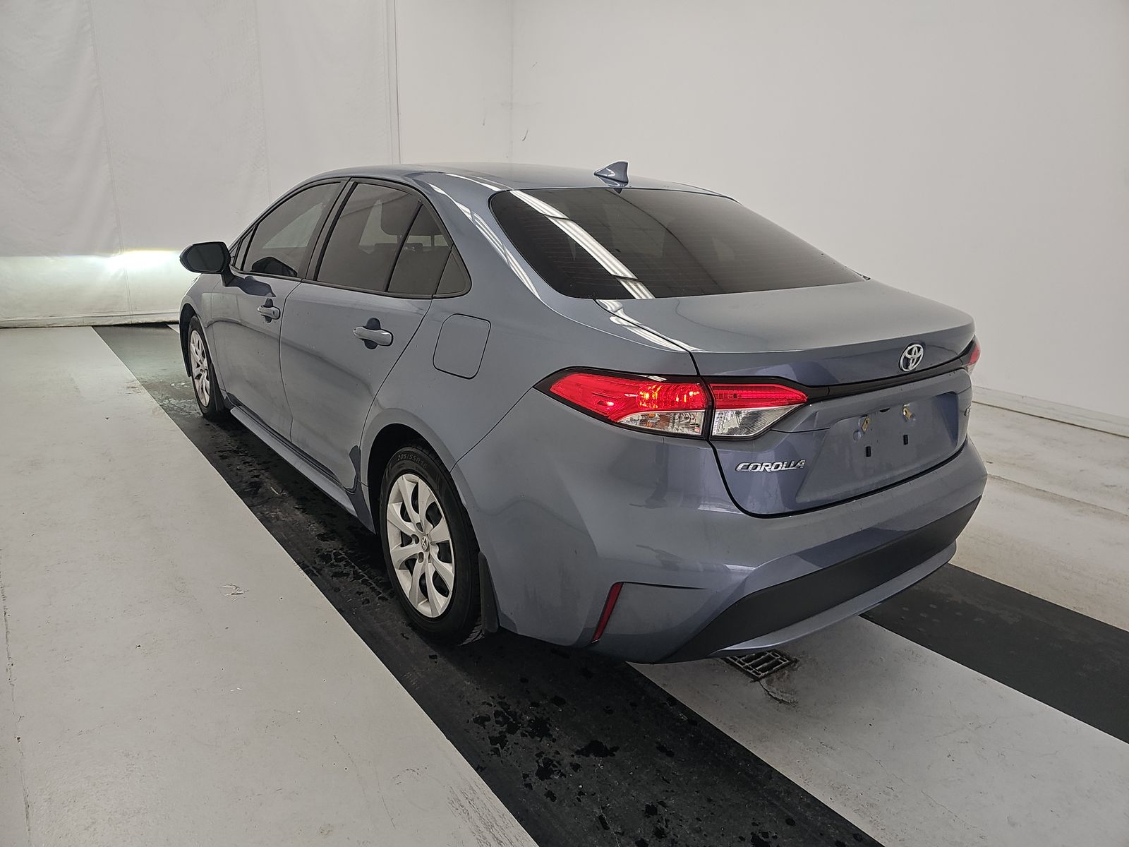 2022 Toyota Corolla LE FWD