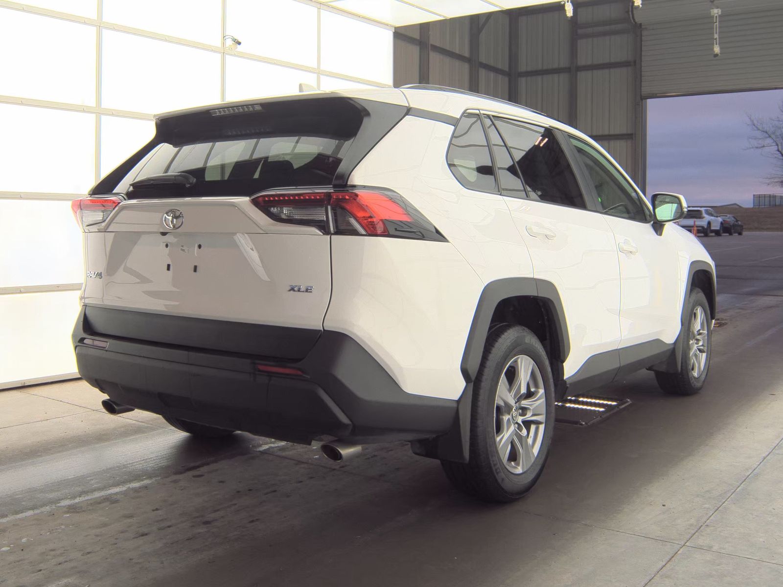 2024 Toyota RAV4 XLE FWD