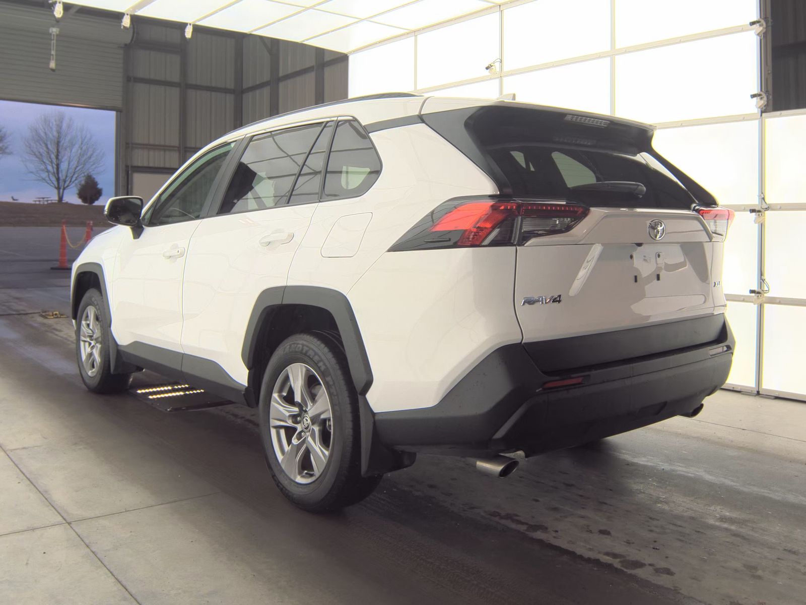 2024 Toyota RAV4 XLE FWD