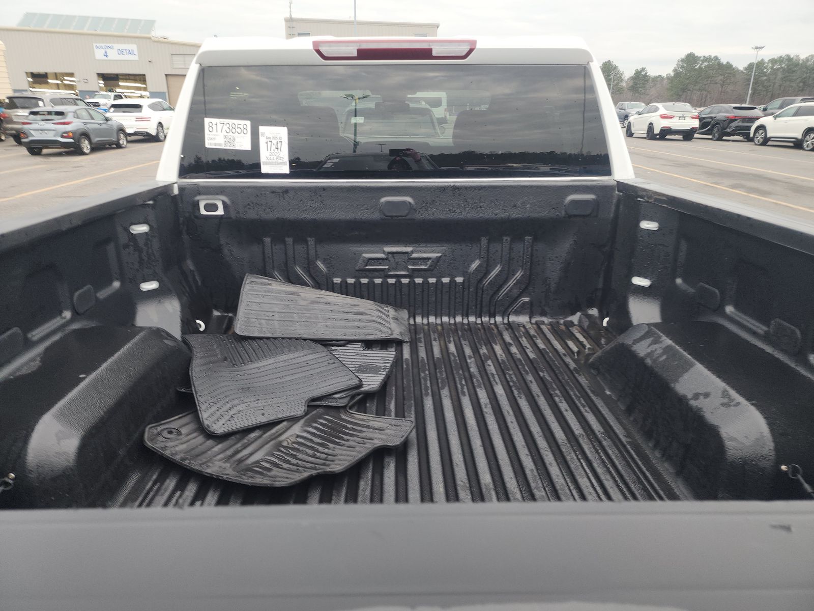 2023 Chevrolet Silverado 1500 LT AWD