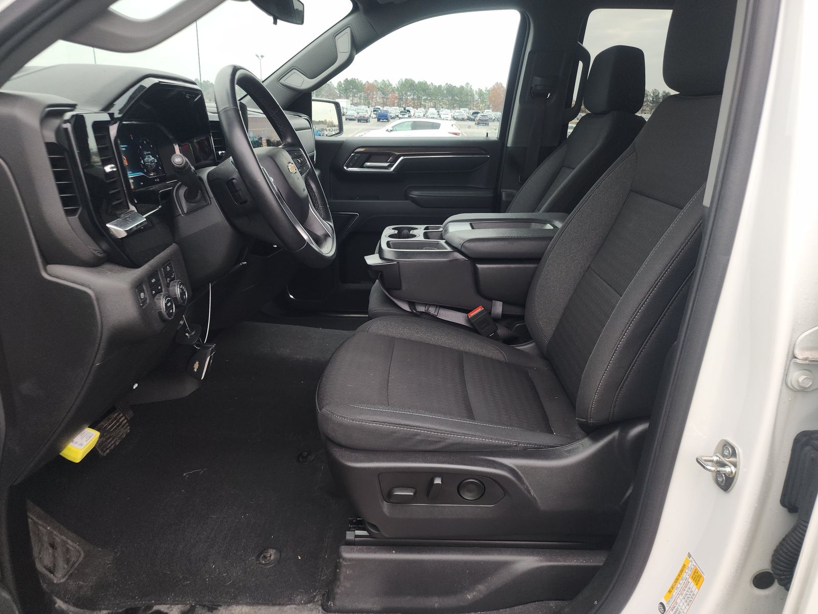 2023 Chevrolet Silverado 1500 LT AWD