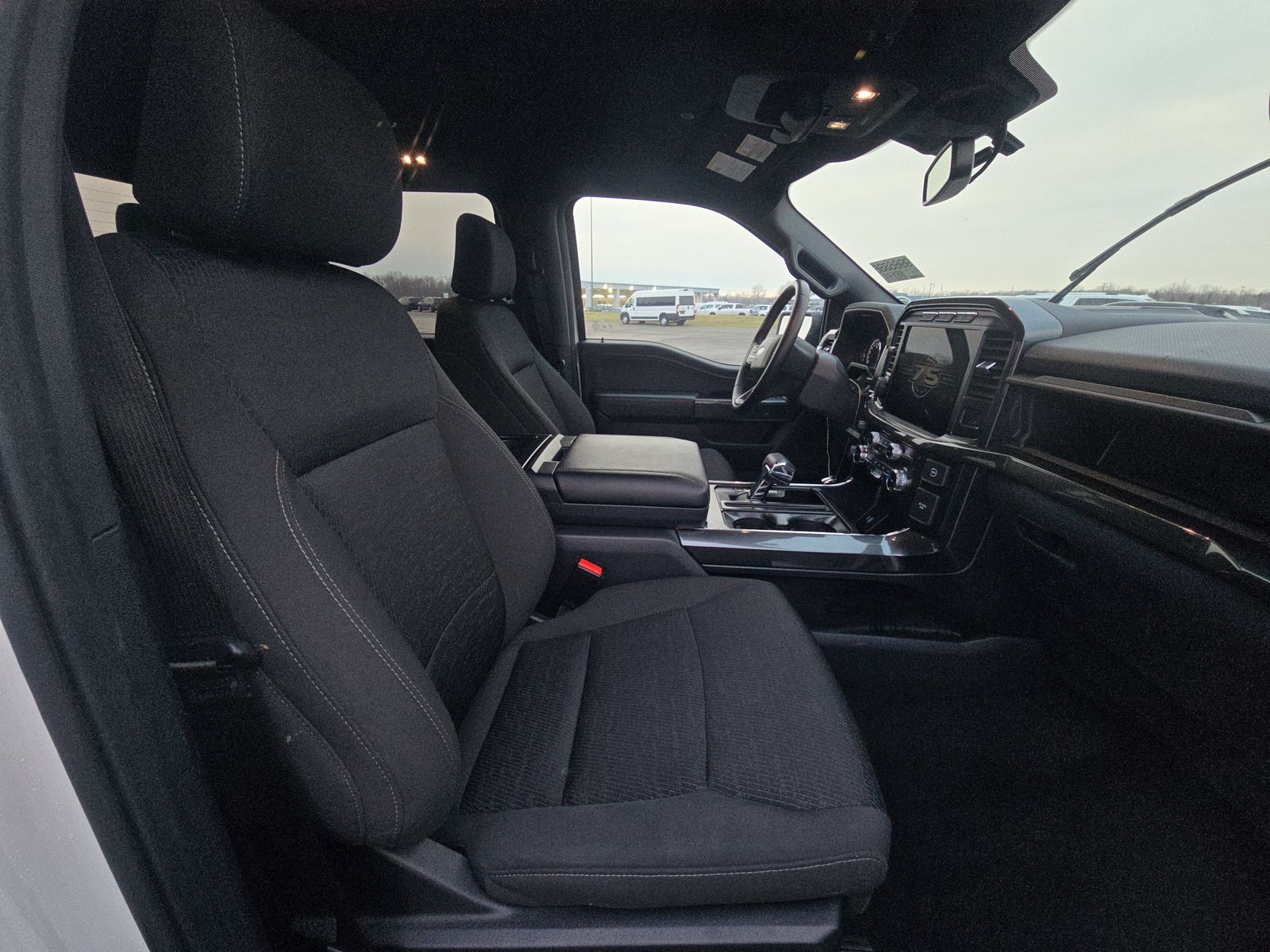 2023 Ford F-150 Hybrid XLT AWD