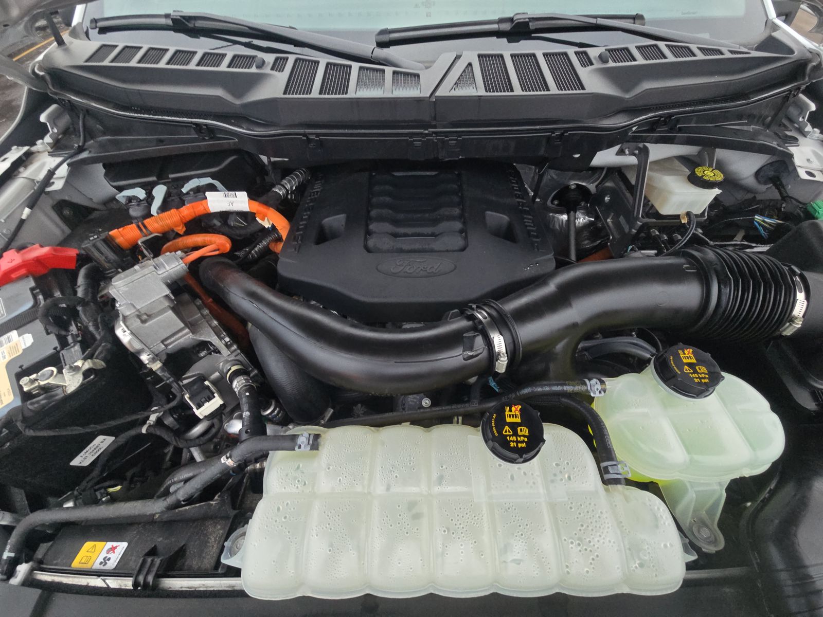 2023 Ford F-150 Hybrid XLT AWD