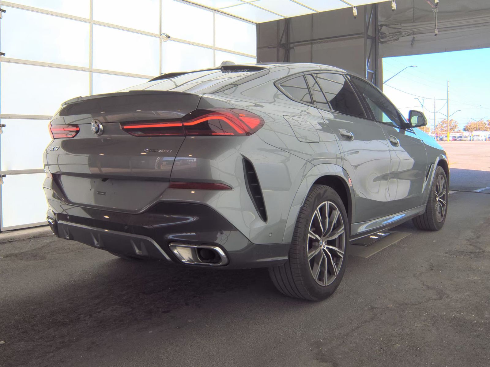 2025 BMW X6 xDrive40i AWD