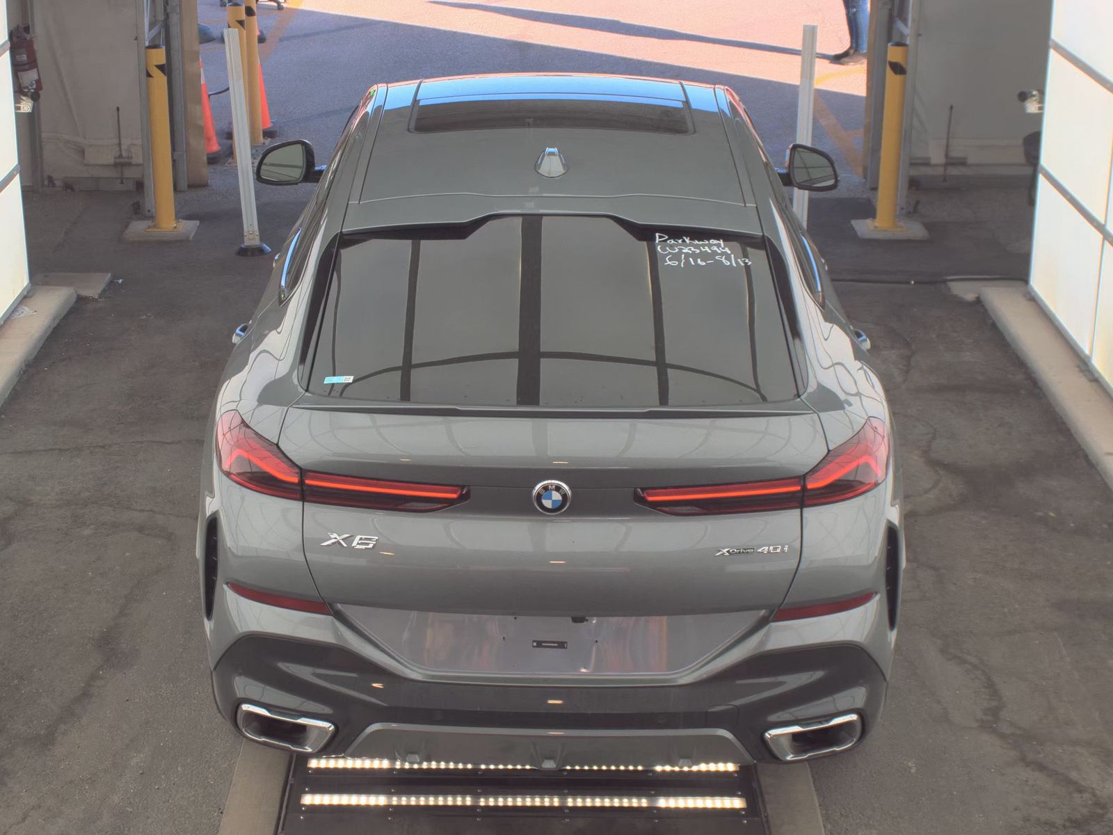 2025 BMW X6 xDrive40i AWD