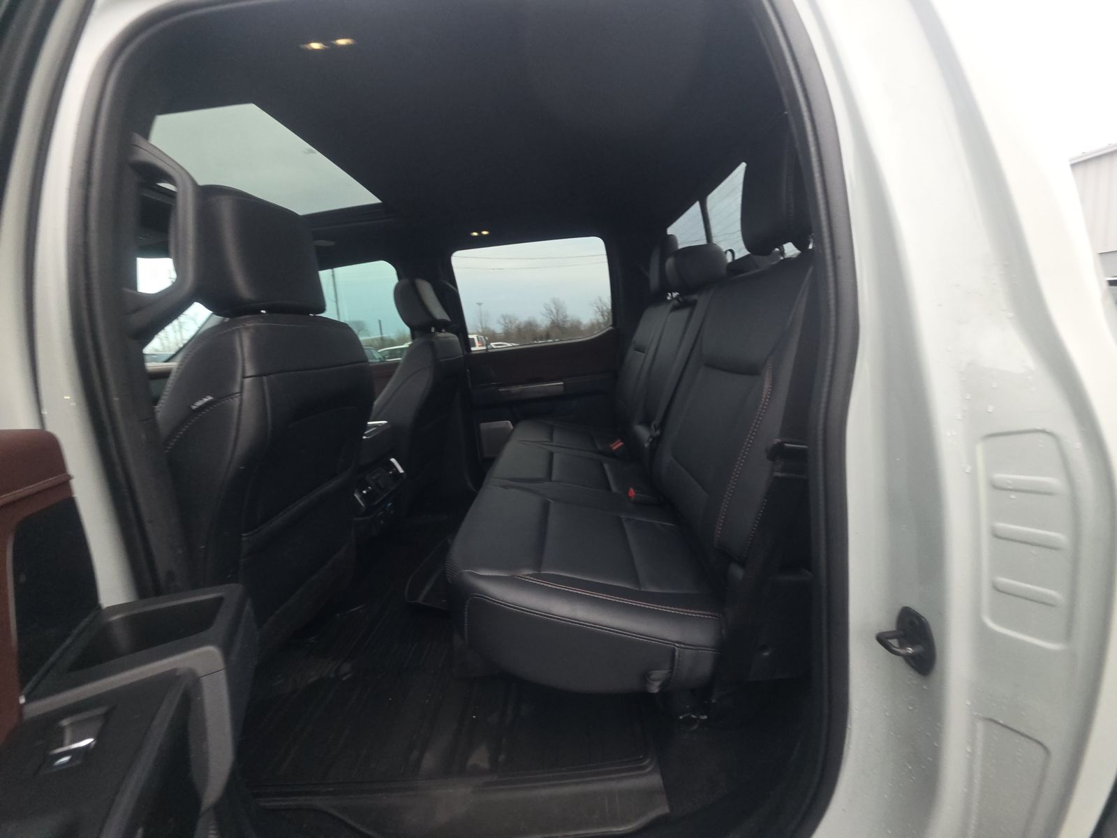 2023 Ford F-150 Hybrid Lariat AWD