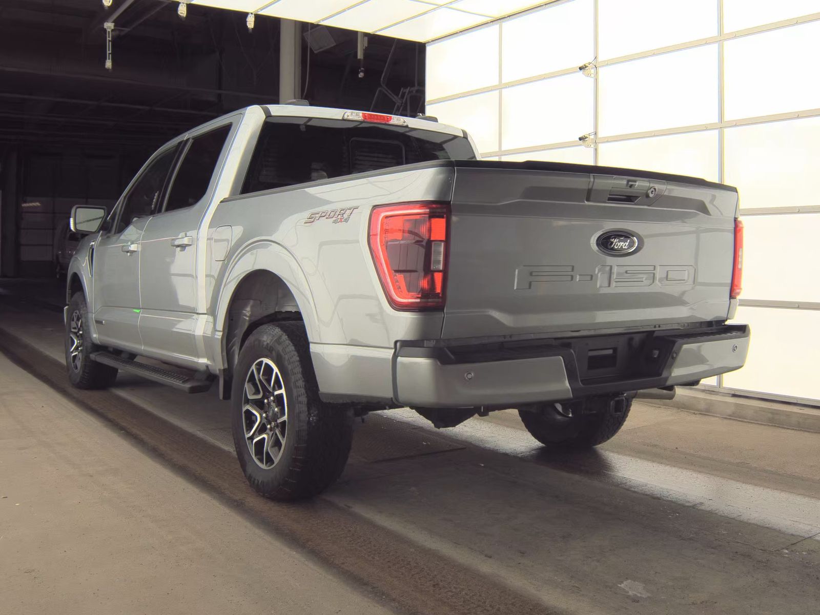 2023 Ford F-150 Hybrid XLT AWD