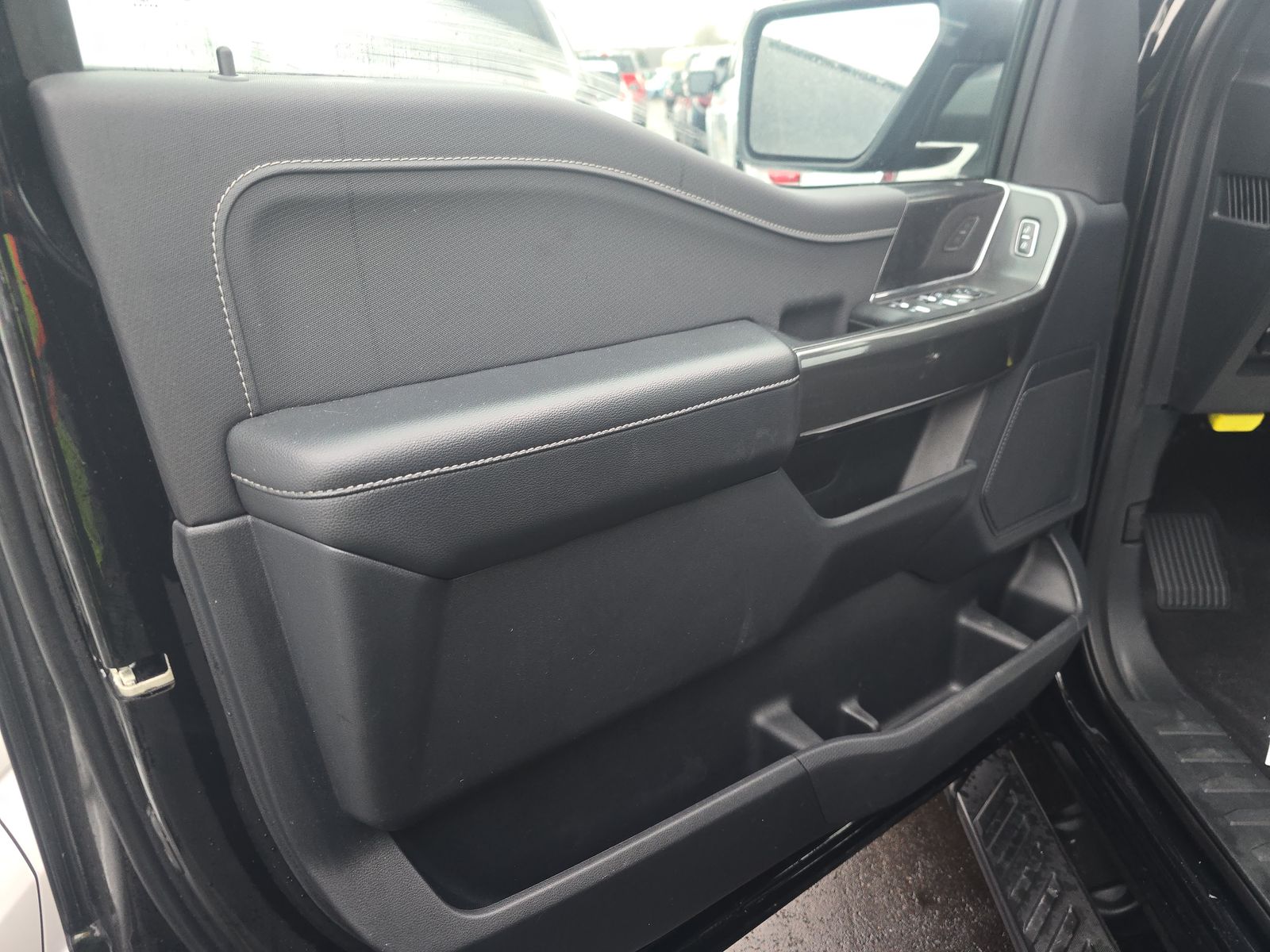 2023 Ford F-150 Hybrid XLT AWD