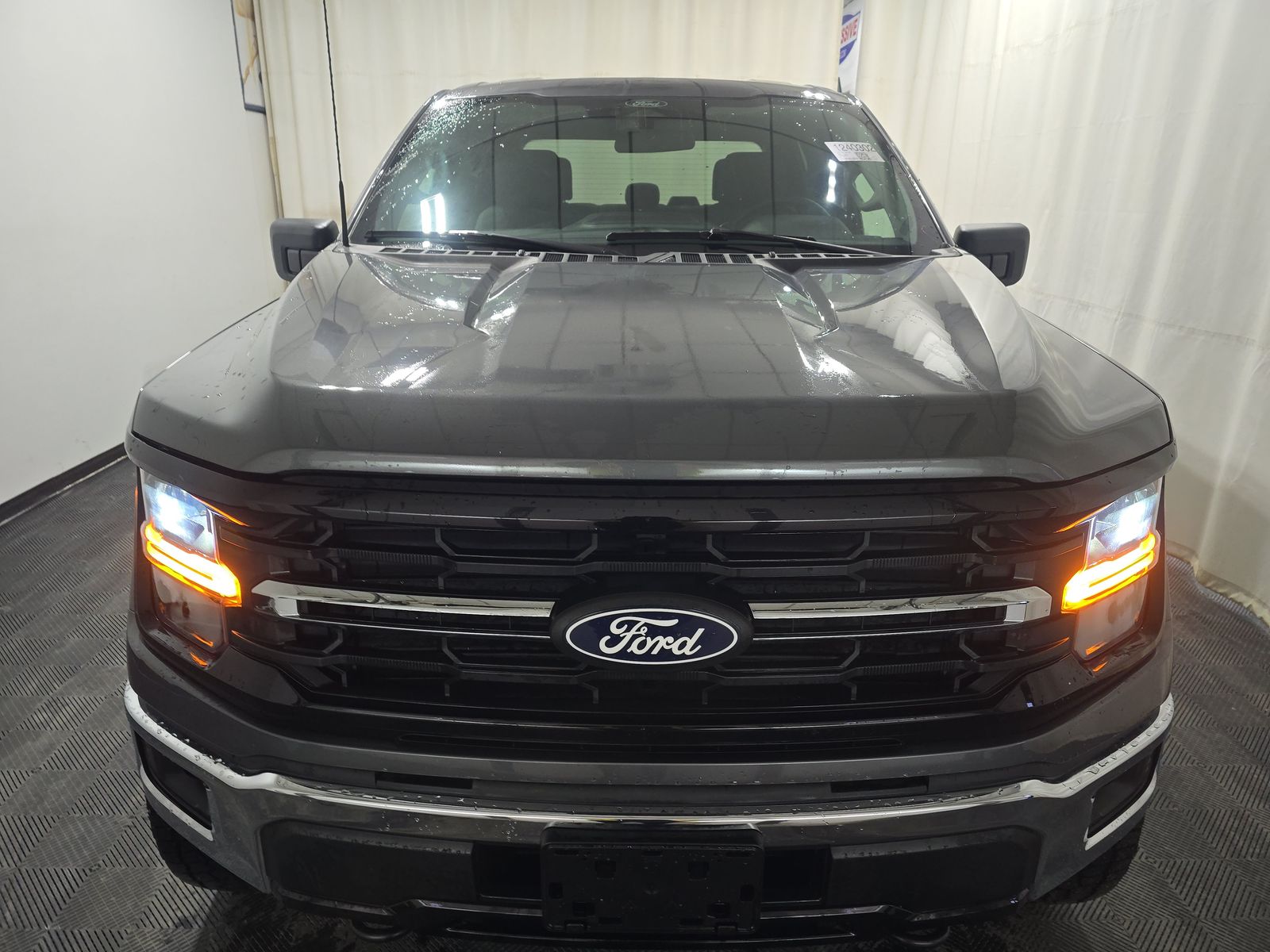 2025 Ford F-150 XLT AWD
