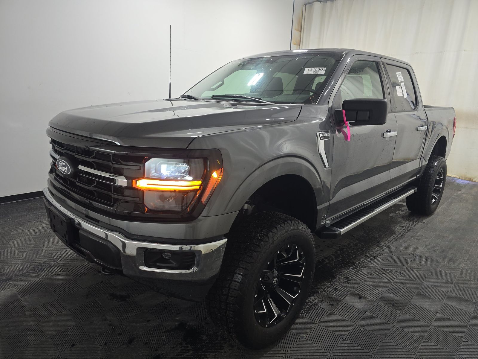 2025 Ford F-150 XLT AWD