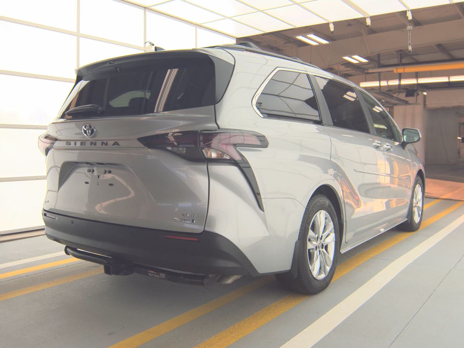 2024 Toyota Sienna XLE AWD