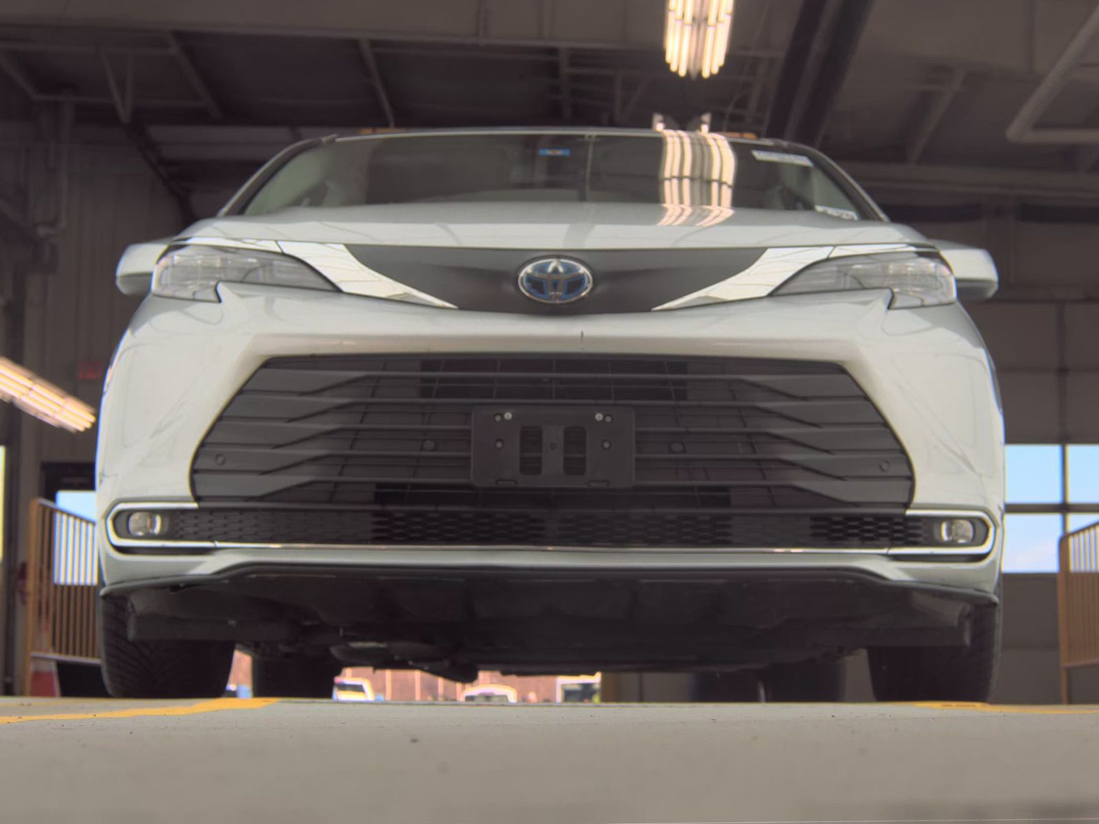 2024 Toyota Sienna XLE AWD