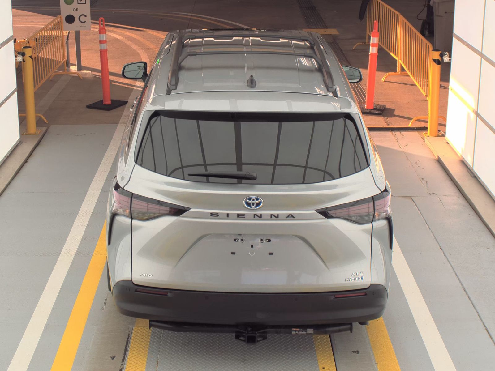 2024 Toyota Sienna XLE AWD