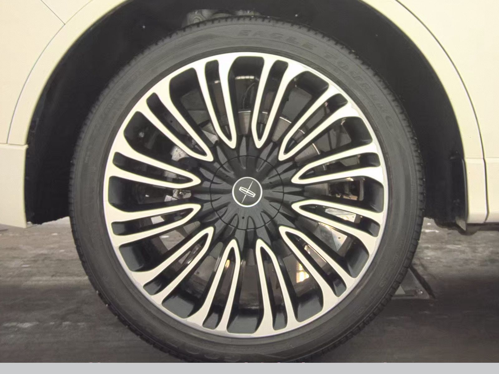 2025 Lincoln Aviator Black Label AWD