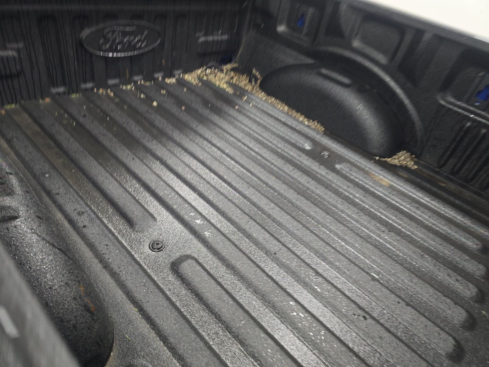 2023 Ford F-150 Lariat AWD