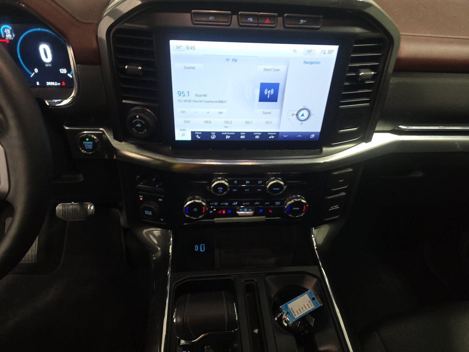 2023 Ford F-150 Lariat AWD