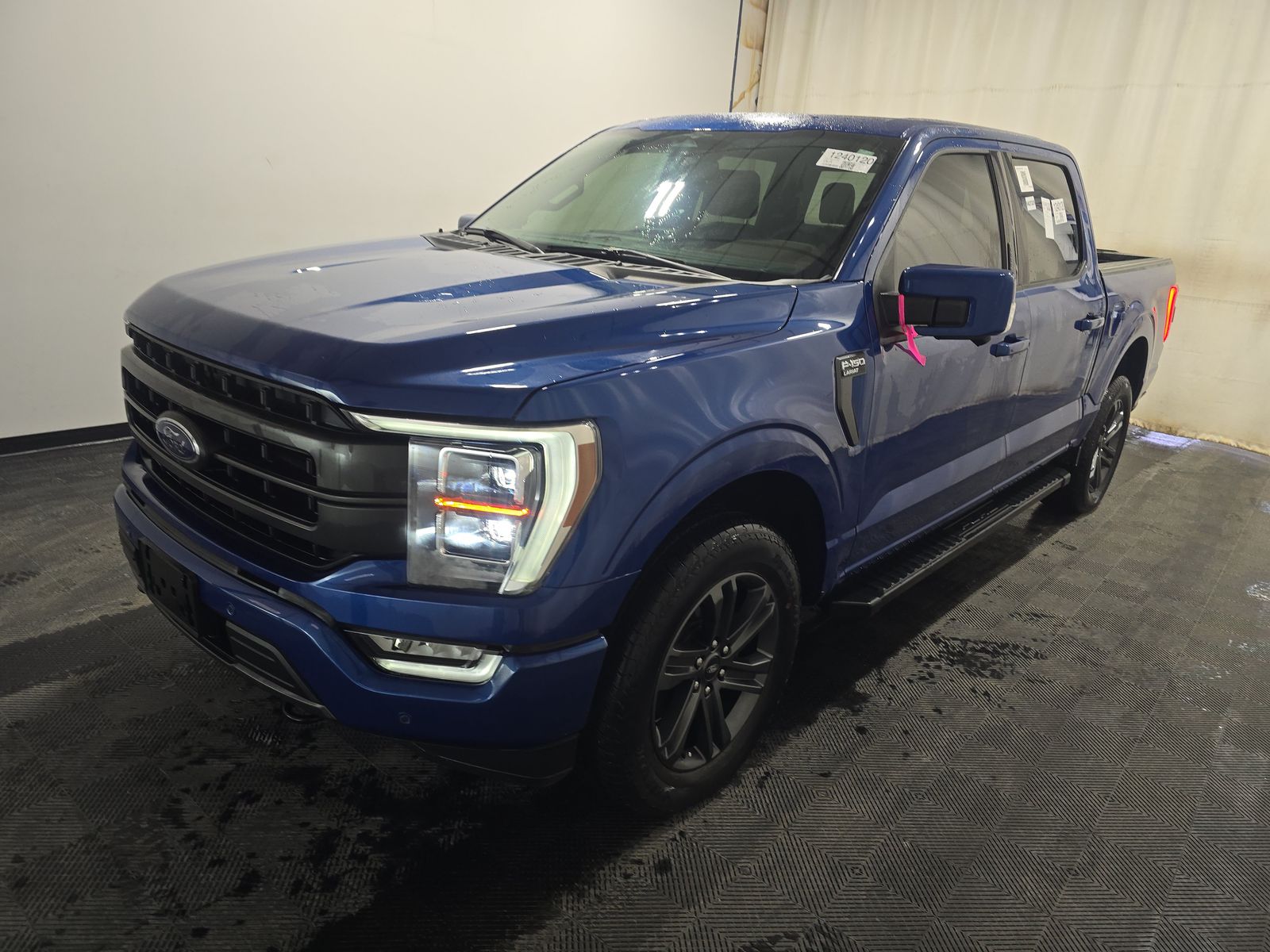 2023 Ford F-150 Lariat AWD