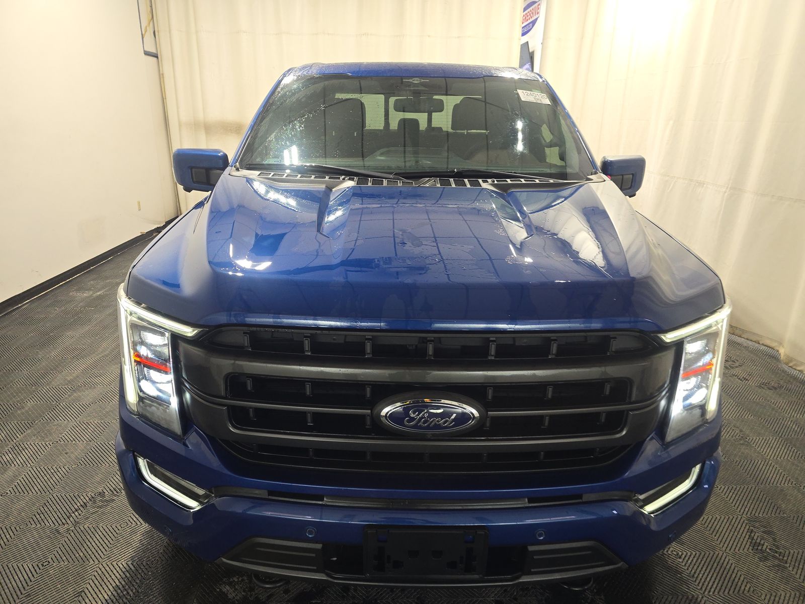 2023 Ford F-150 Lariat AWD