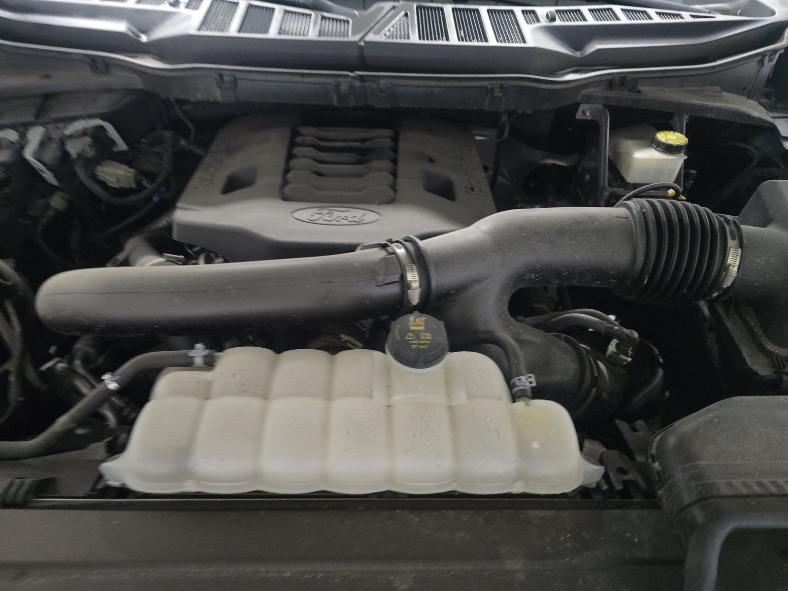 2023 Ford F-150 Lariat AWD