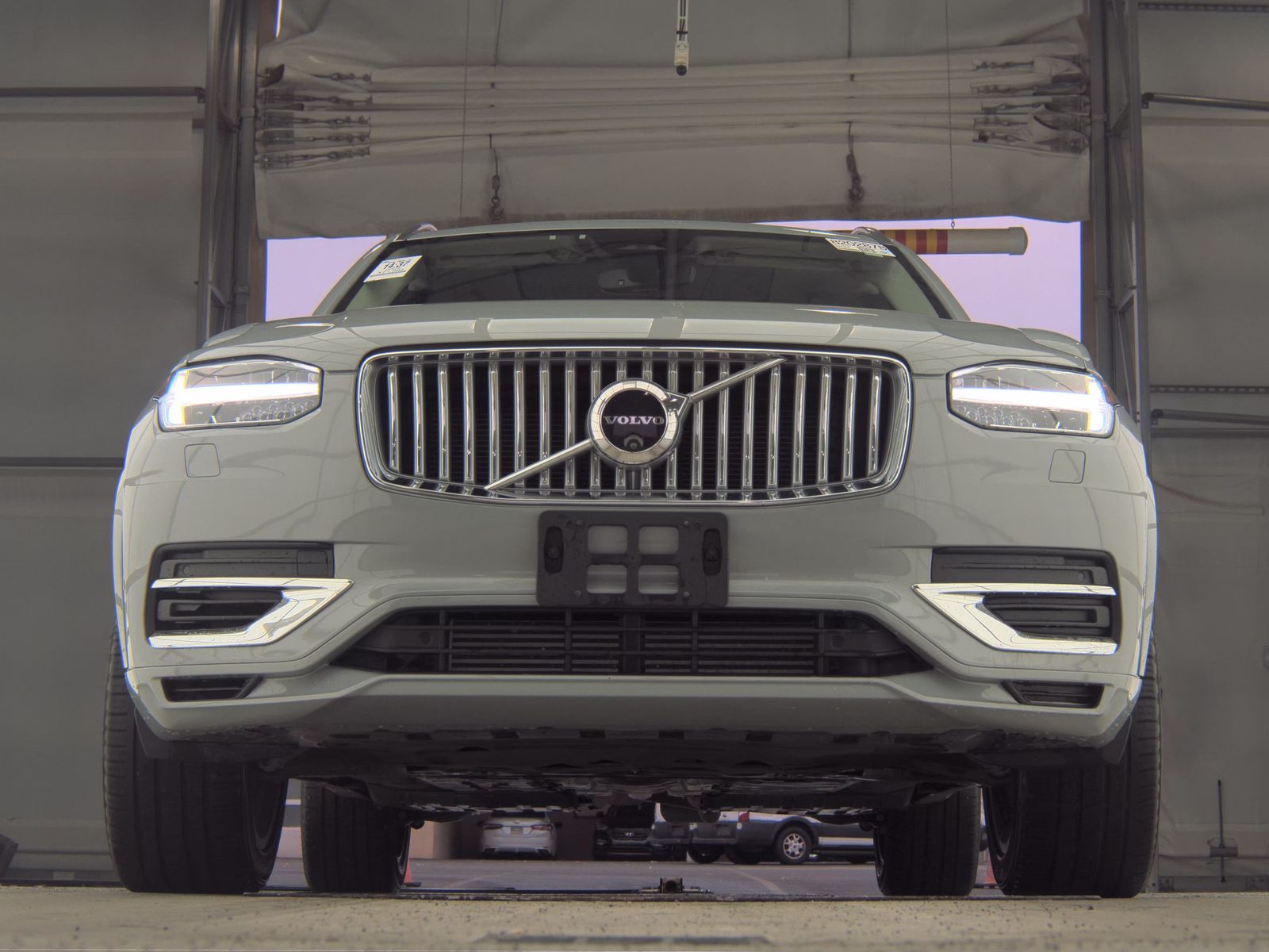 2025 Volvo XC90 Plug-In Hybrid T8 Plus AWD