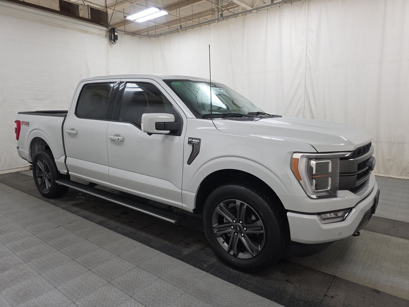 2023 Ford F-150 Lariat AWD