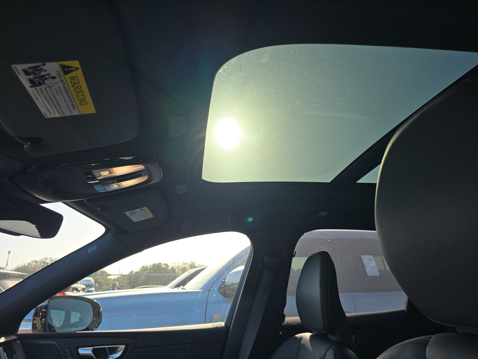 2024 Volvo XC60 Recharge T8 Ultimate Black Edition AWD