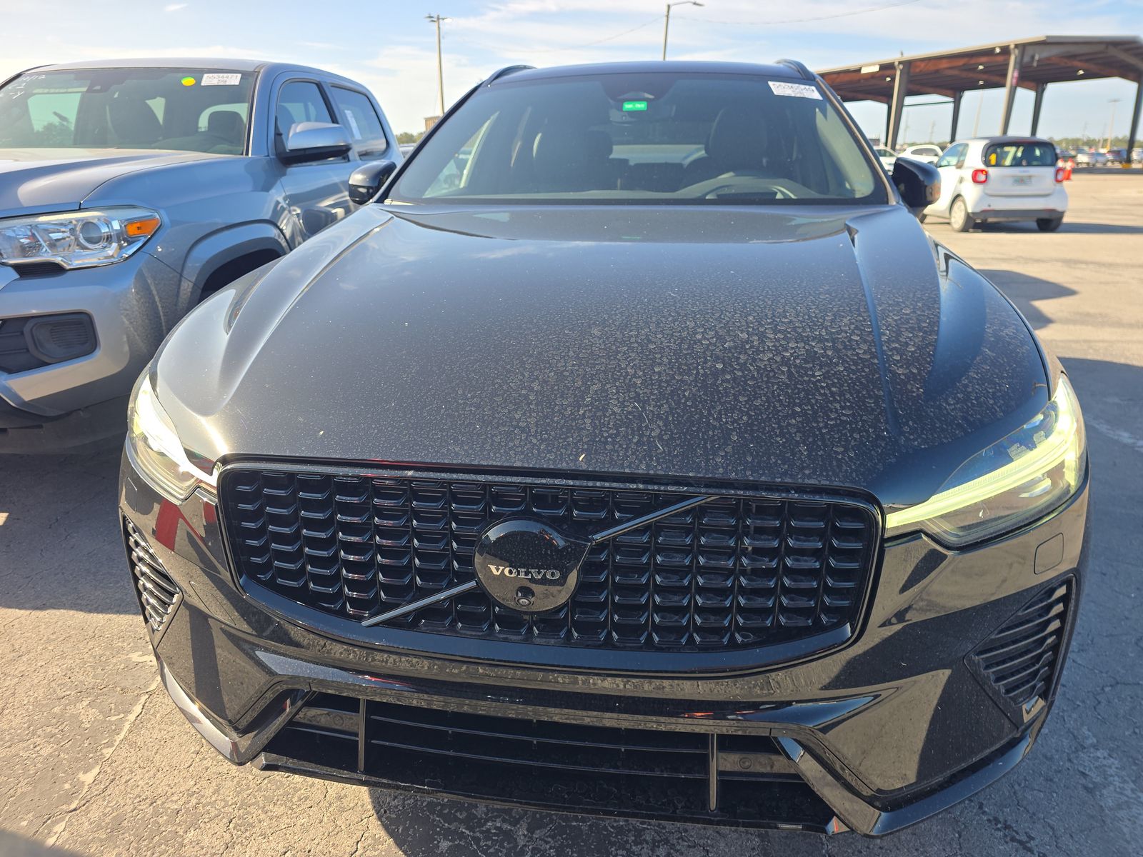 2024 Volvo XC60 Recharge T8 Ultimate Black Edition AWD