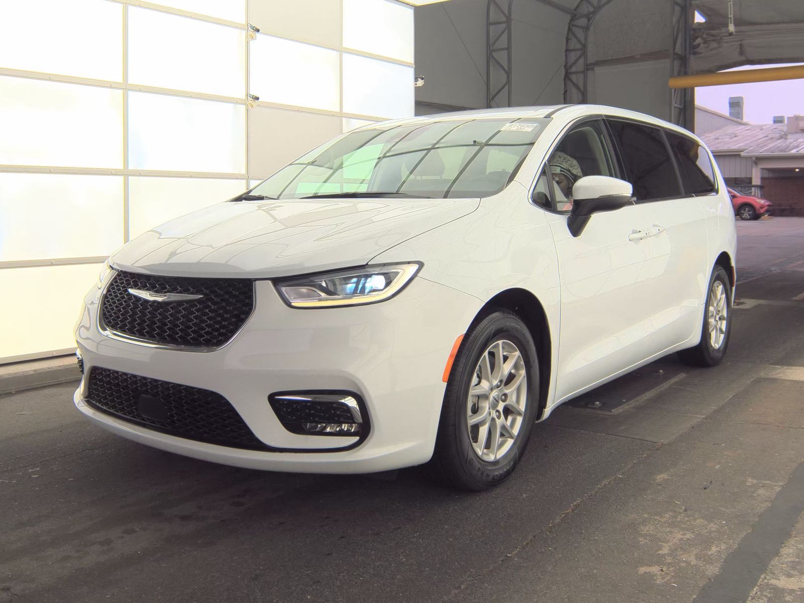 2023 Chrysler Pacifica Touring L FWD