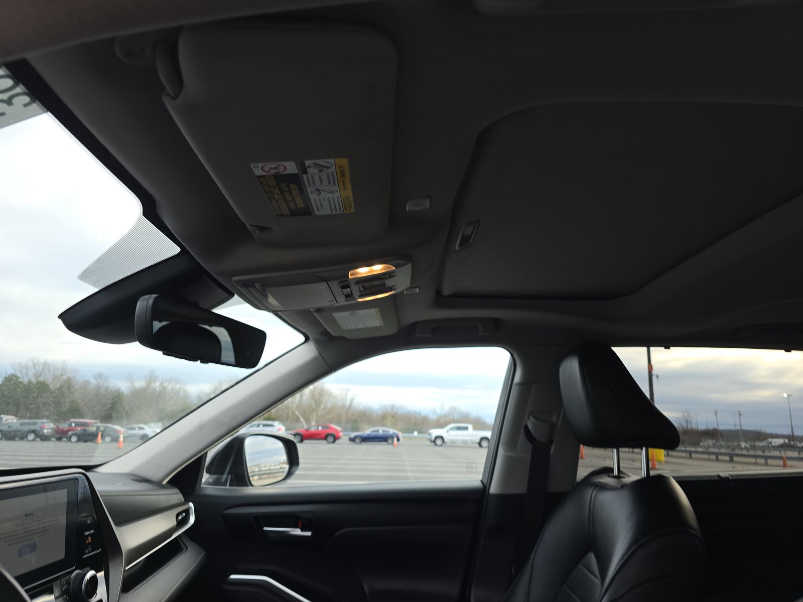 2024 Toyota Highlander Hybrid XLE AWD