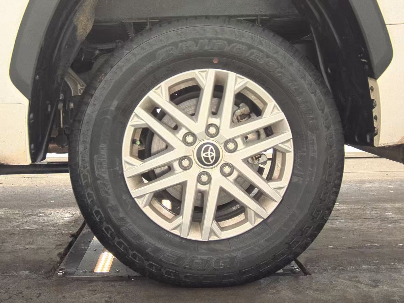 2024 Toyota Tundra SR5 RWD