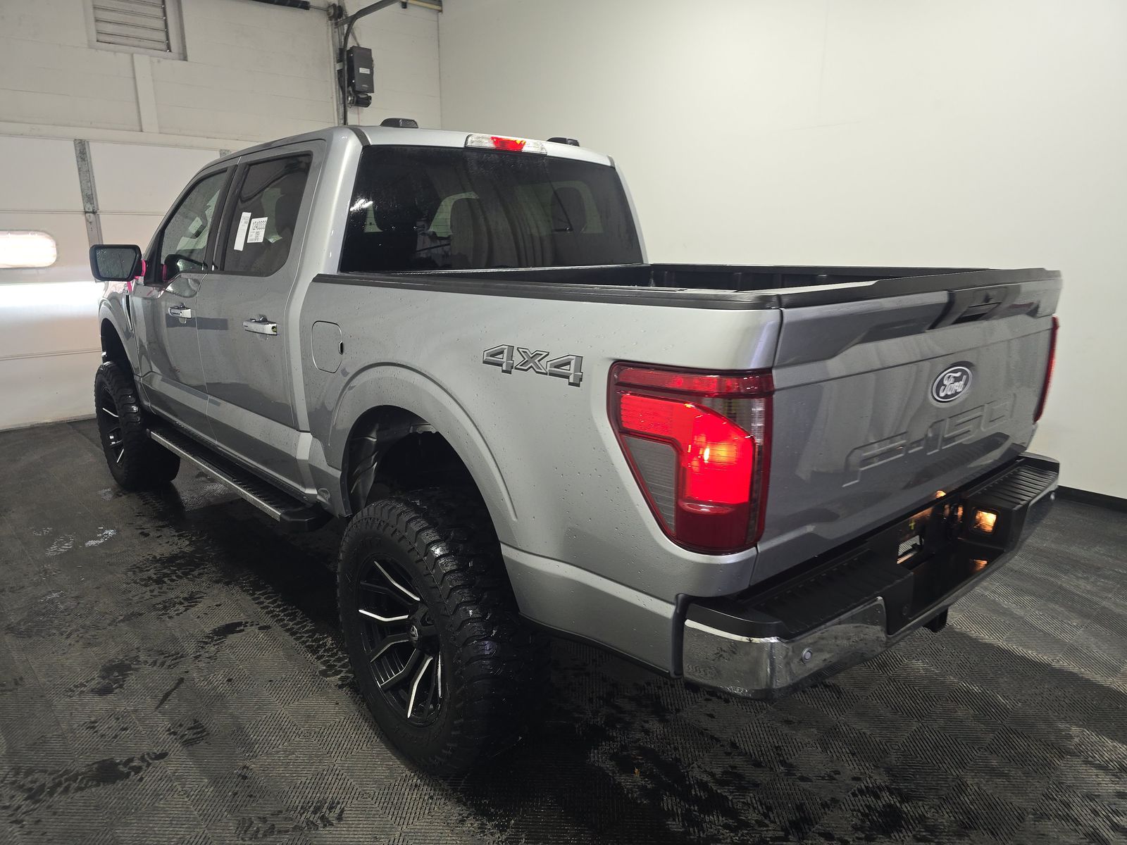 2025 Ford F-150 XLT AWD