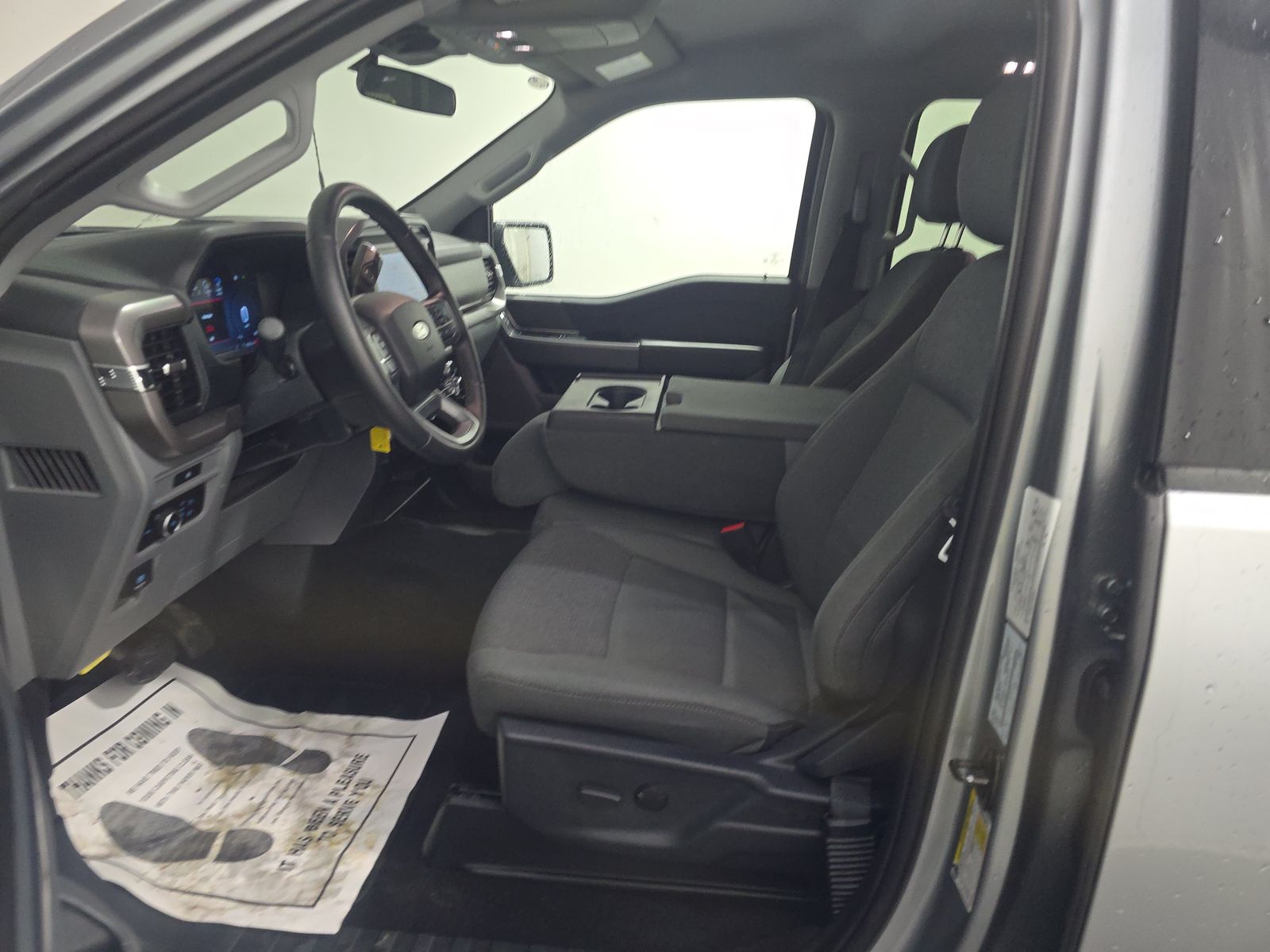 2025 Ford F-150 XLT AWD