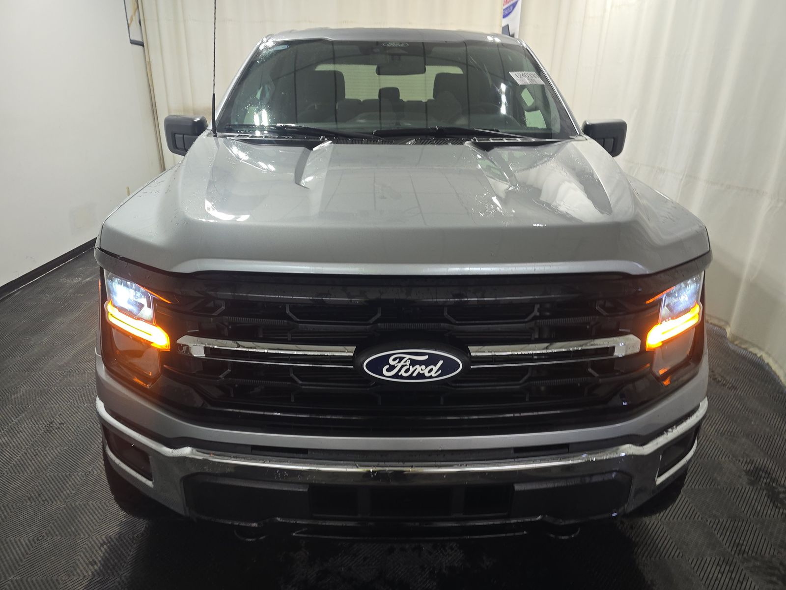 2025 Ford F-150 XLT AWD