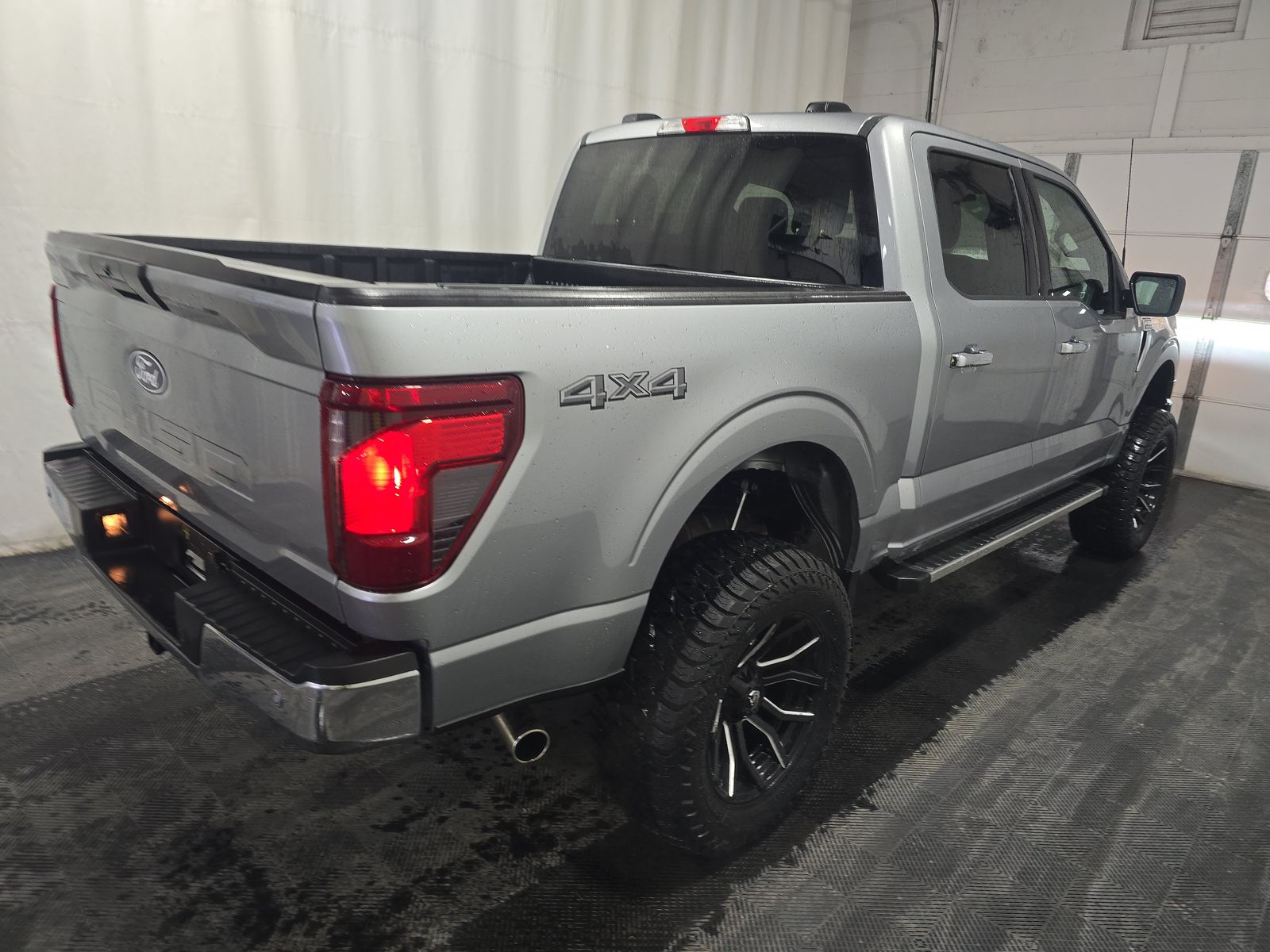 2025 Ford F-150 XLT AWD